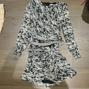 IRO Black, white, and silver set